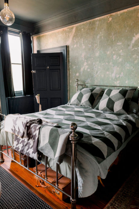 3-D effect Tumbling Block Reversible Wool Blankets In Olive And Ash Colourway