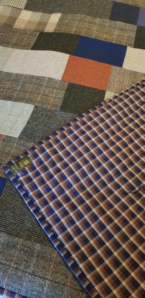Latest Handmade Harris Tweed King-size Patchwork Quilt - Image 4