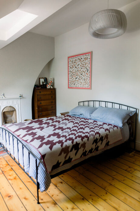 Houndstooth Blanket in Acer and Bleached White - Image 5
