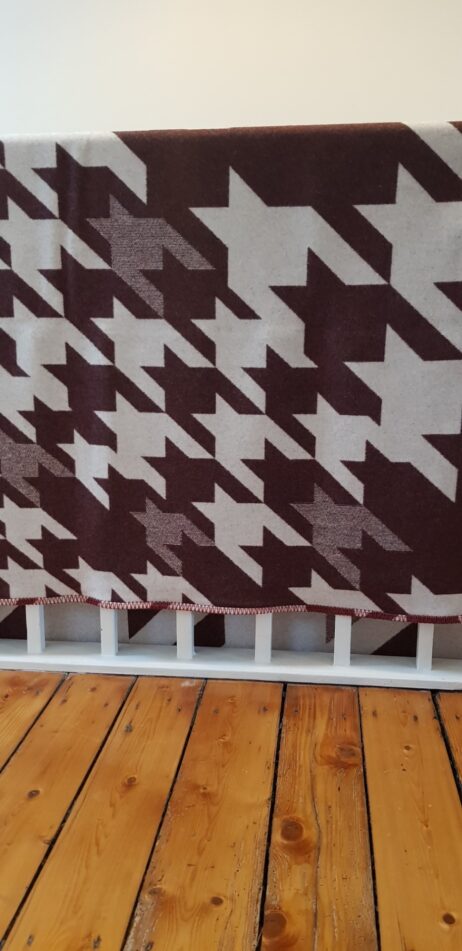 NEW Houndstooth Blanket in Acer and Bleached White