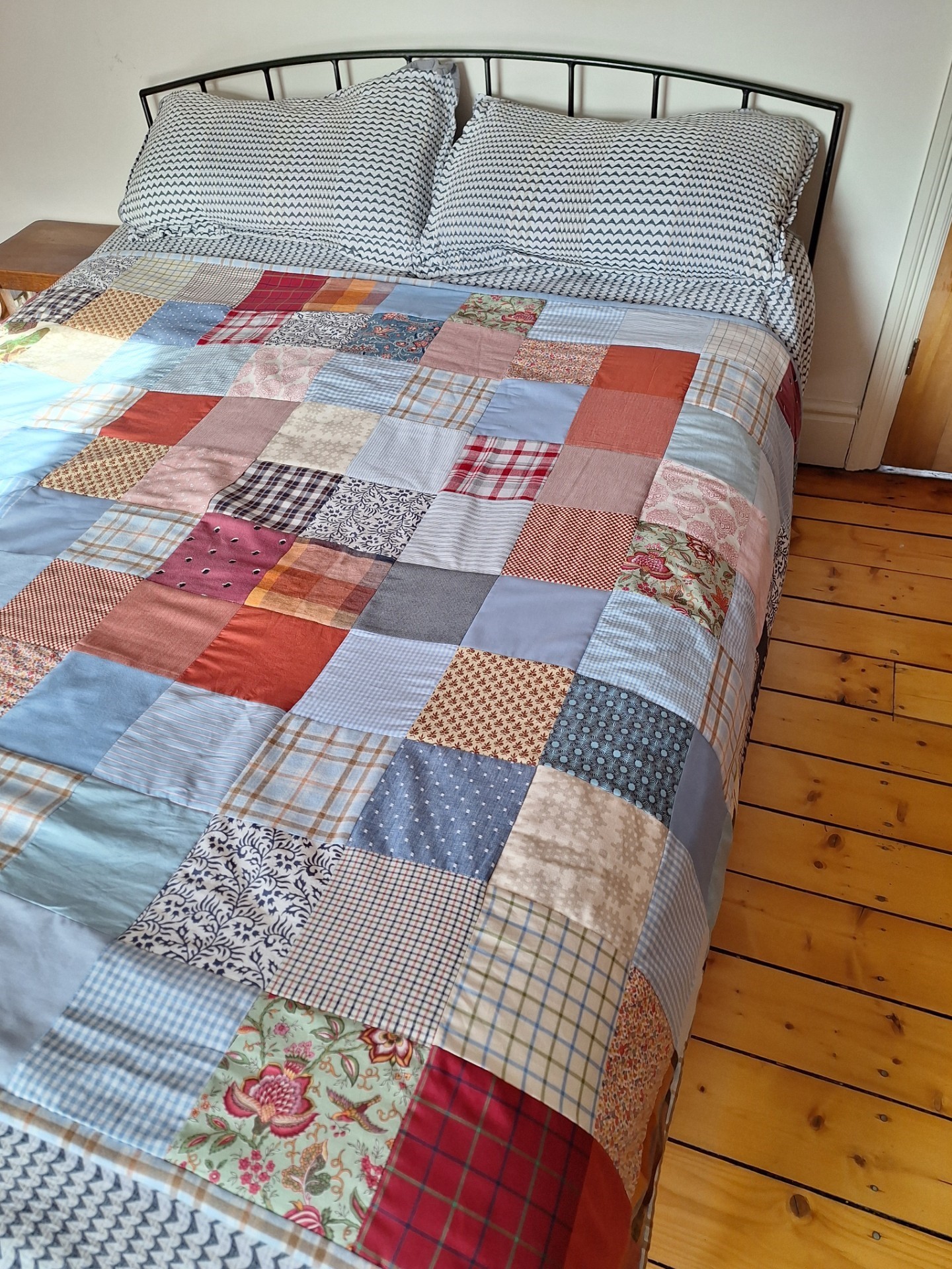 Two Handmade (by me) Square King-size Patchwork Quilts - Image 4